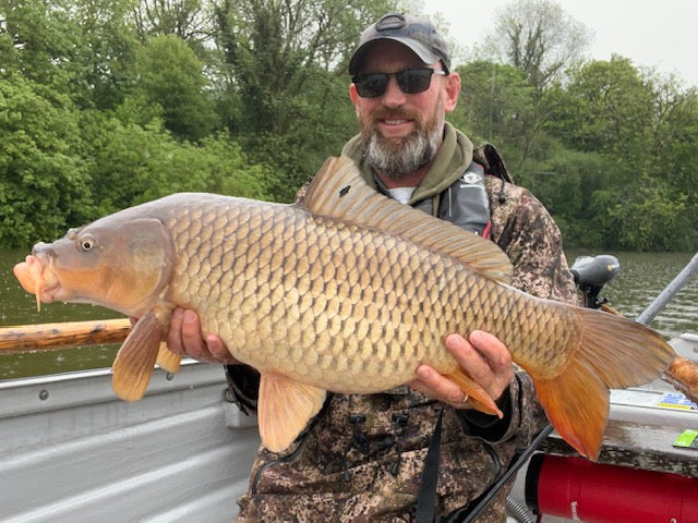 Top Tips: Carp on the Fly - Summer Fishing - Video