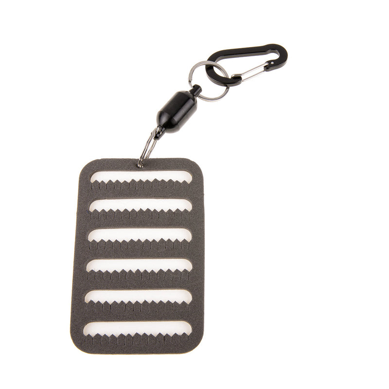 FLY PATCH WITH MAGNETIC RELEASE